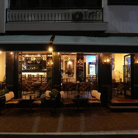 פריזרן Bruti Hotel מראה חיצוני תמונה